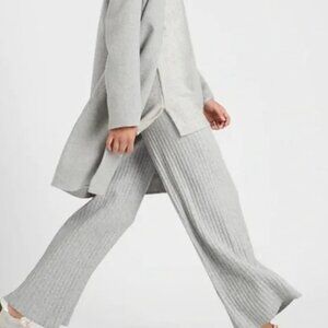 Banana Republic Wide Leg Sweater Pant NWT!